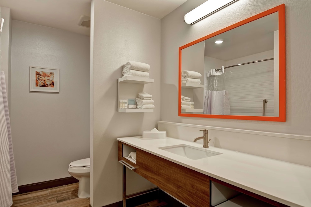 Hampton Inn & Suites Tucson Marana - photo 22