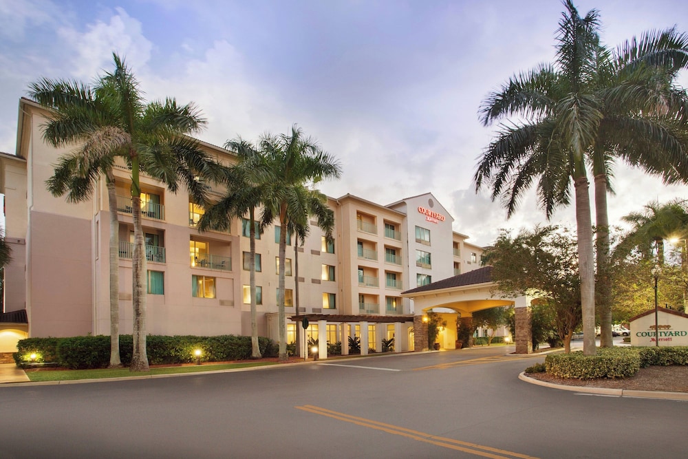 Courtyard by Marriott Fort Lauderdale SW Miramar - carbon neutral hotel in Miramar