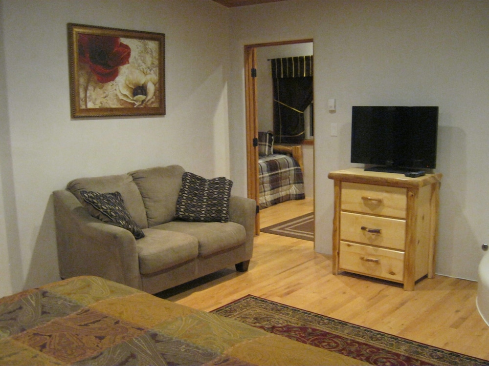 Shady Brook Inn and Resort - photo 59