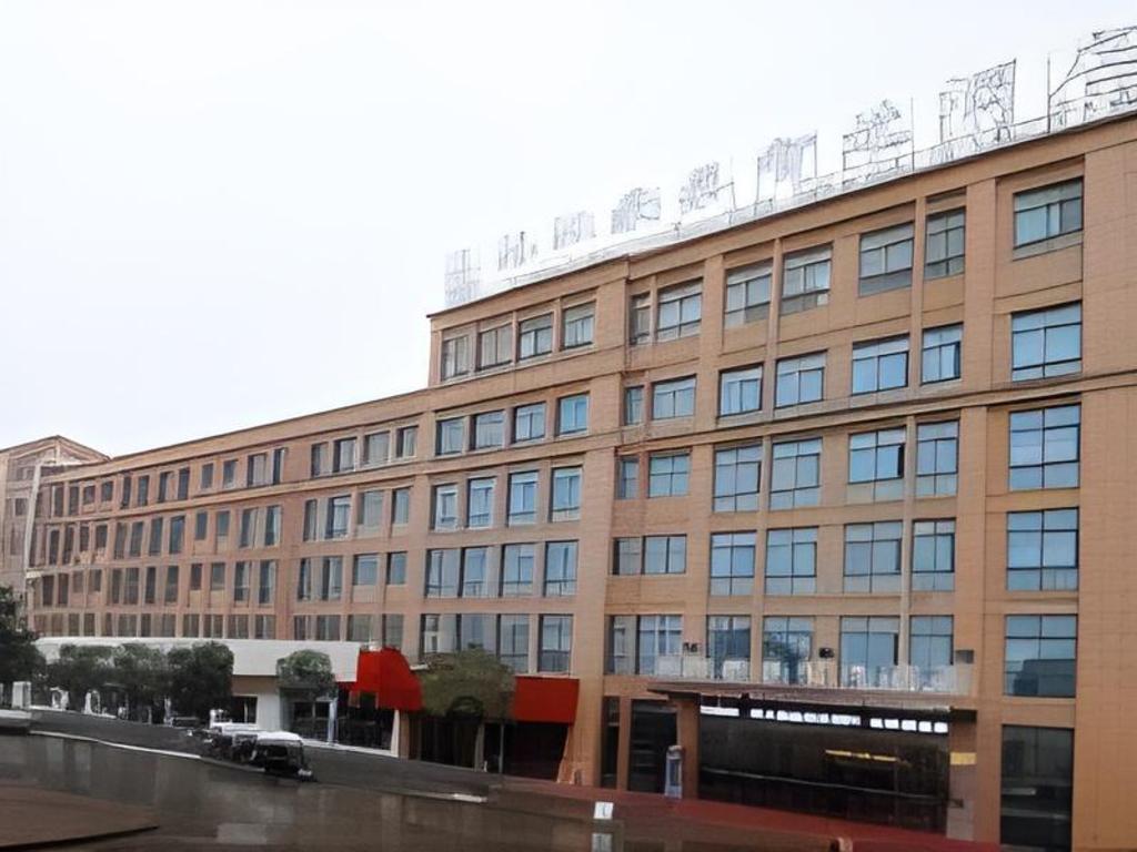 Greentree Inn Hefei Lujiang County Yihu West Road Chengxi No 4 Middle School Express Hotel — Lucheng