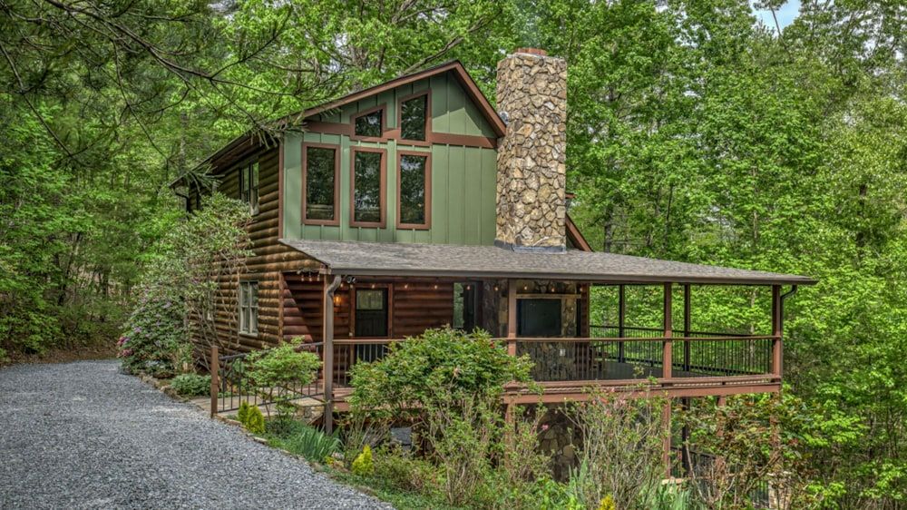 The Edison - carbon neutral hotel in Blue Ridge