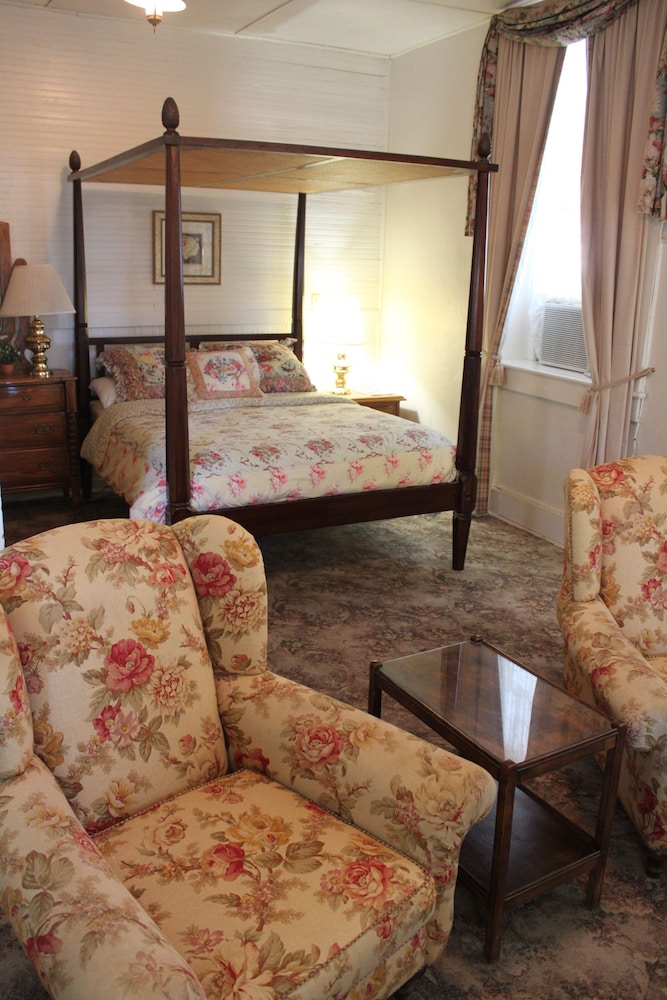 The Hotel Limpia - photo 29