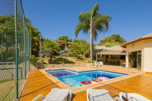 Chácara Temporada Lazer Piscina Amparo Net 200 Mb in Amparo, Brasil