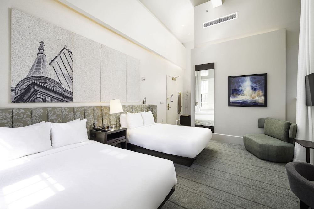 The Richardson Hotel - photo 13