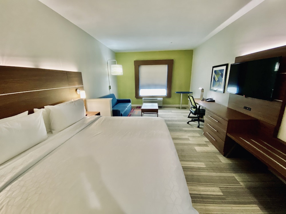 Holiday Inn Express Pineville Alexandria Area by IHG - photo 34