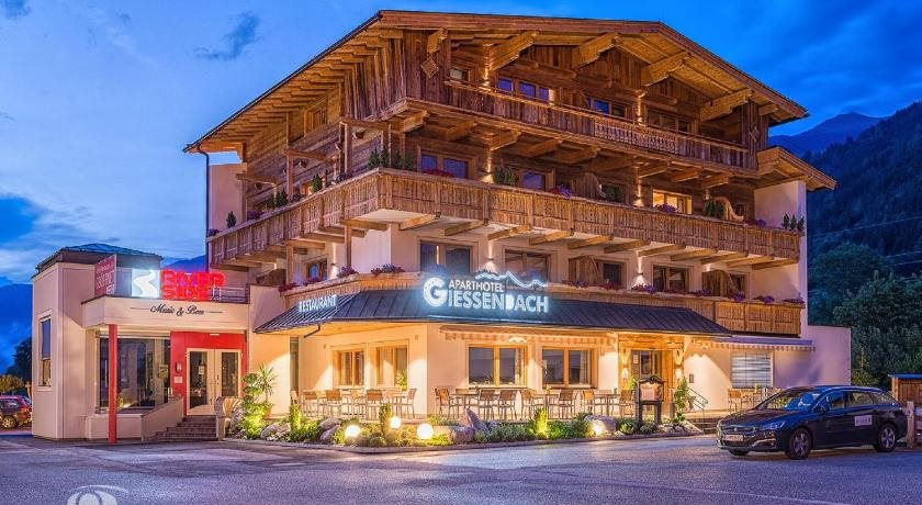 Hotel Giessenbach in Fuegen, Austria
