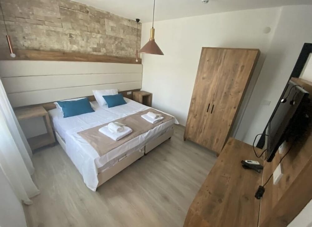 Cat Kapi Alacati - carbon neutral hotel in Cesme