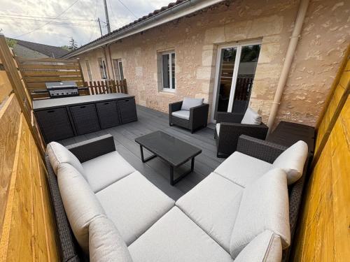 Fleur de Vigne - carbon neutral hotel in Unknown City