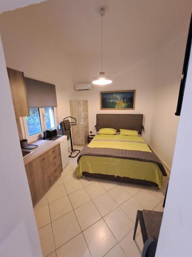 Anafis Cozi — 4-Star Luxury Hotel in Athens, Greece