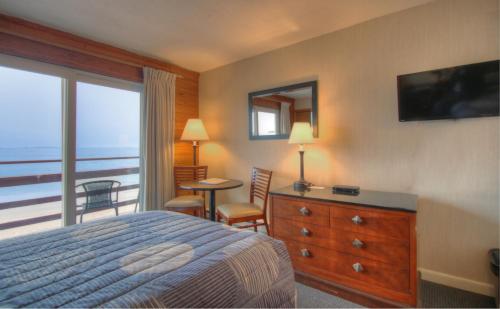 Cape Ann Motor Inn - photo 15