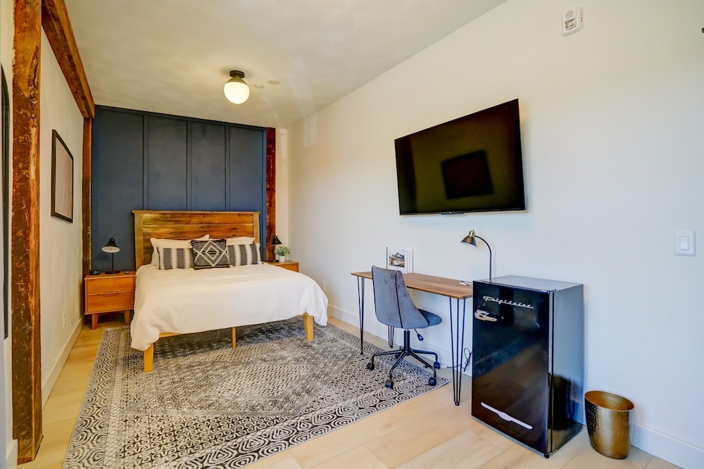 The Mill Hotel - photo 30