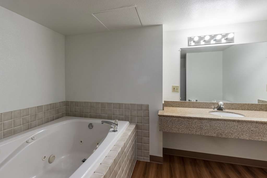 Motel 6 Astoria OR - photo 25