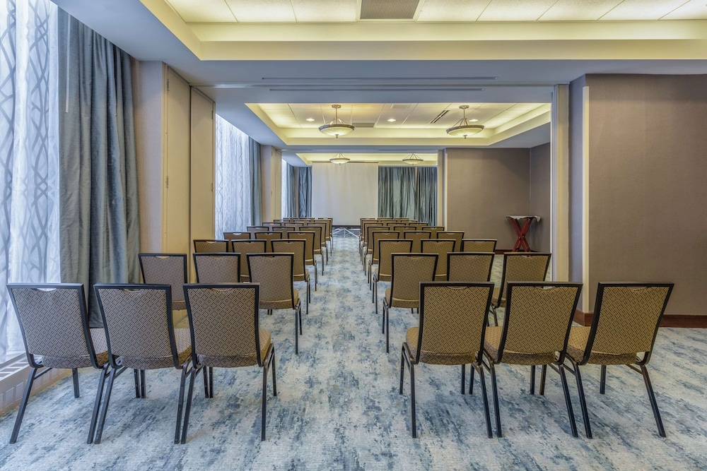 Hilton Garden Inn Indianapolis Downtown - photo 20