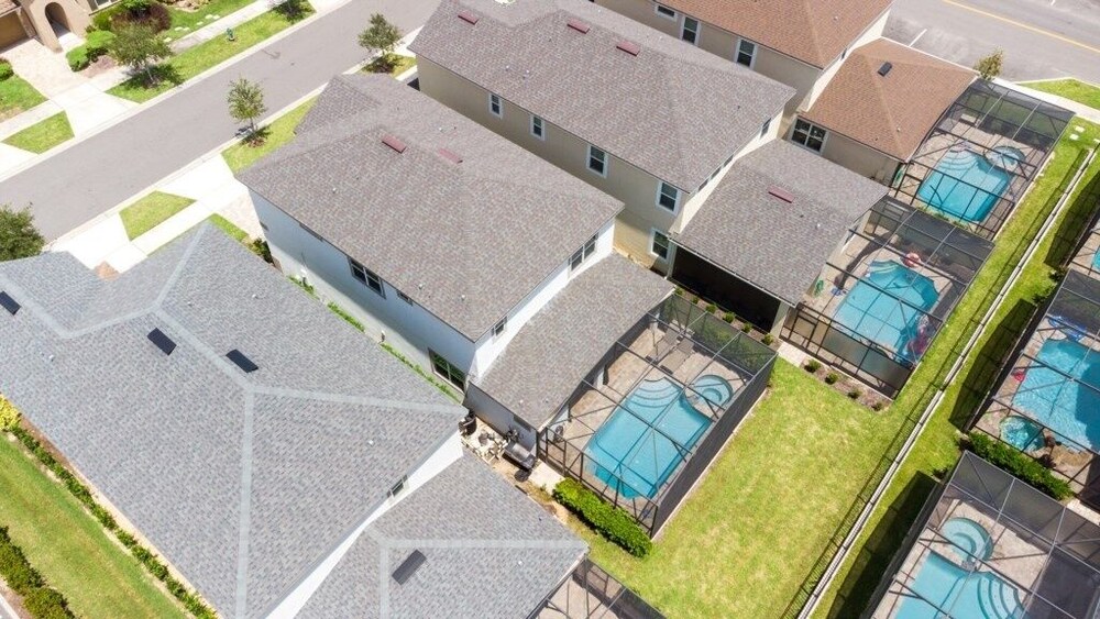 Incredible Resort 4 Bed Pool spa Home 4 Bedroom Villa by RedAwning - photo 31