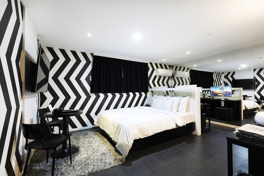 Seocheon Dalbam Hotel - carbon neutral hotel in Gunsan