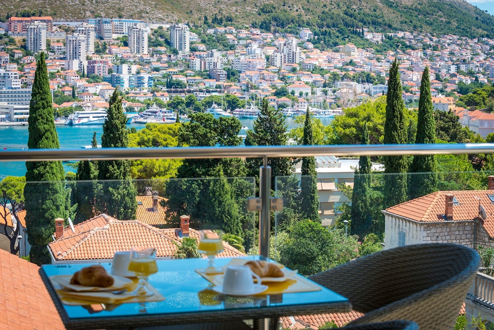 Apartment Maro Bayview