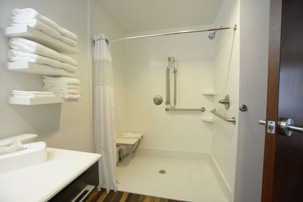 Hampton Inn & Suites Ponca City - photo 26