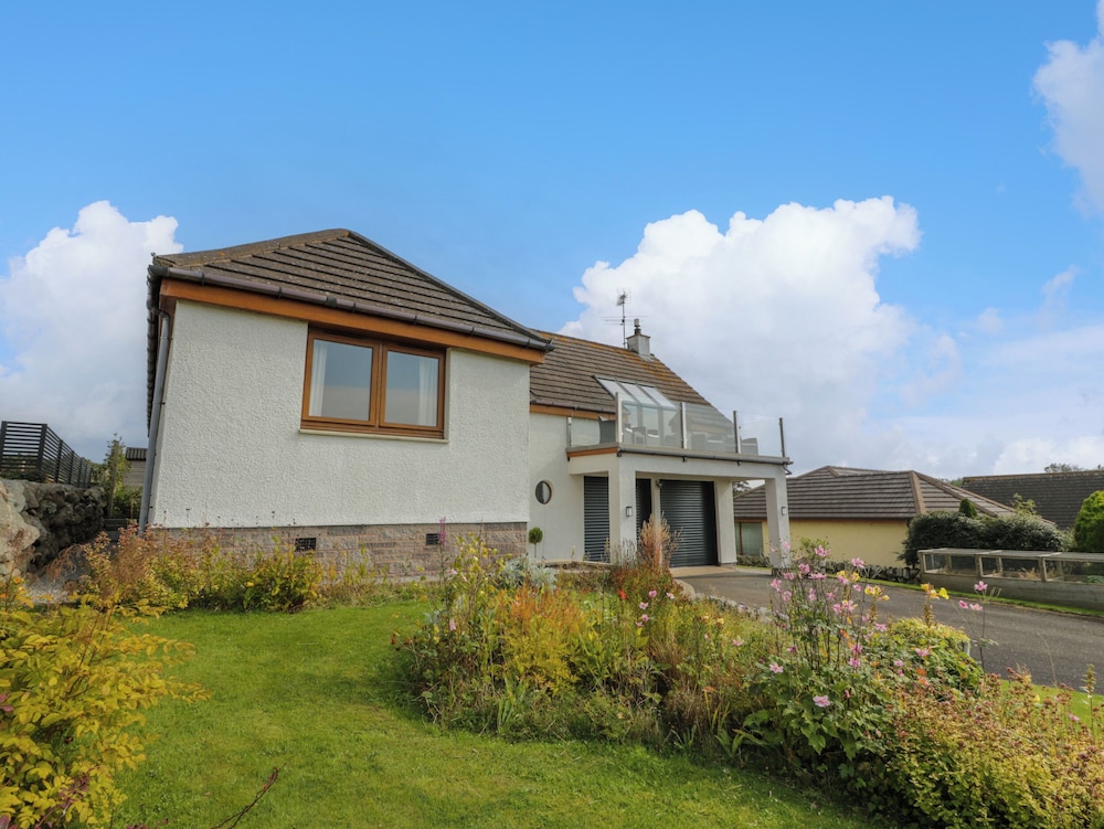 Seascape - carbon neutral hotel in Dalbeattie