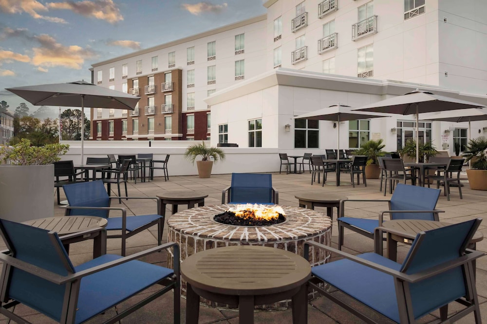 Hilton Garden Inn Charleston Mt. Pleasant - photo 34
