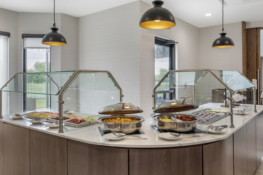 Staybridge Suites Dallas Grand Prairie by IHG - photo 70