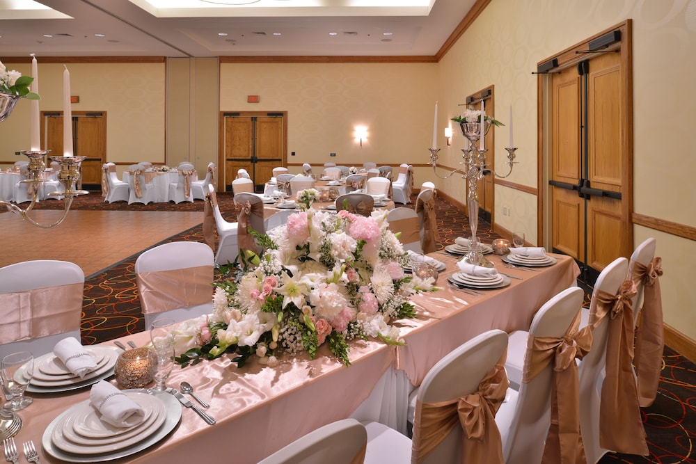 Doubletree Hotel Grand Junction - photo 56