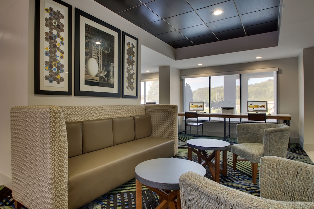 Holiday Inn Express Horse Cave by IHG - photo 47