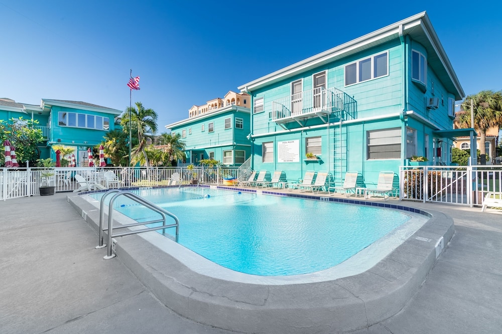 Cute One Bedroom at The Coral Resort Apts by RedAwning - photo 12