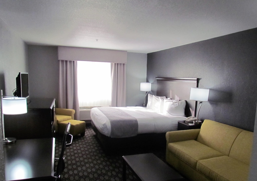 Oak Hill Inn & Suites - photo 35
