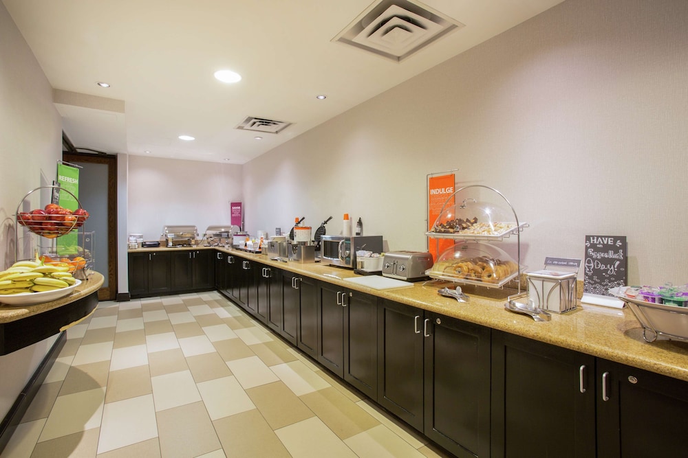 Hampton Inn & Suites Denver Downtown - photo 50