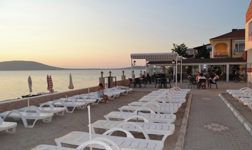 Kum Motel in Marmara, Turkey