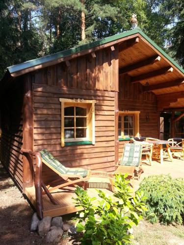 Holzhaus Waldwichtel am Wald und See — hotel in Neuruppin