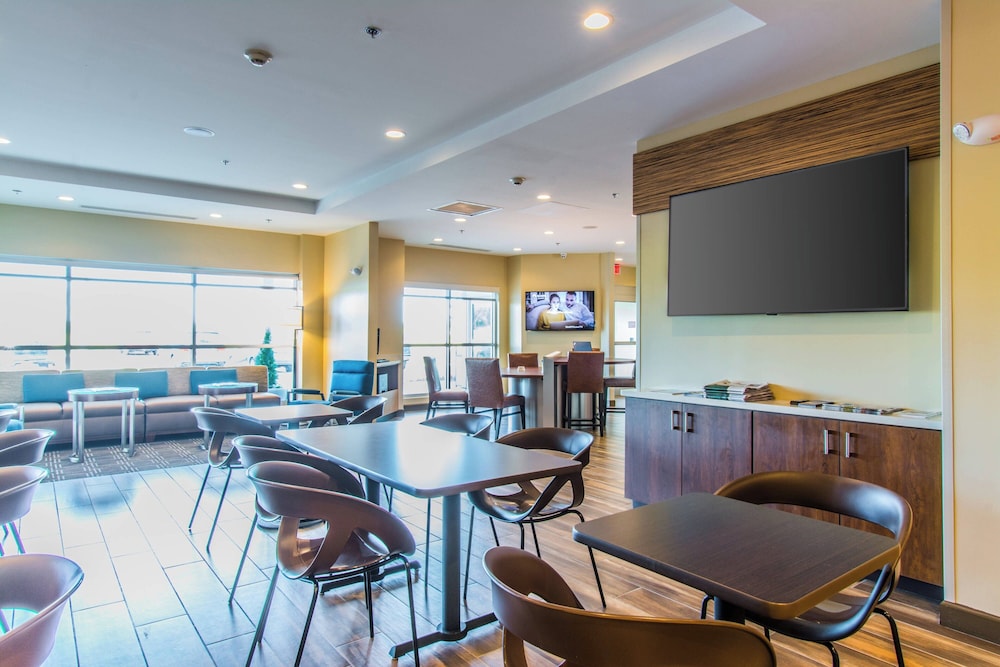 Towneplace Suites by Marriott Evansville Newburgh - photo 45