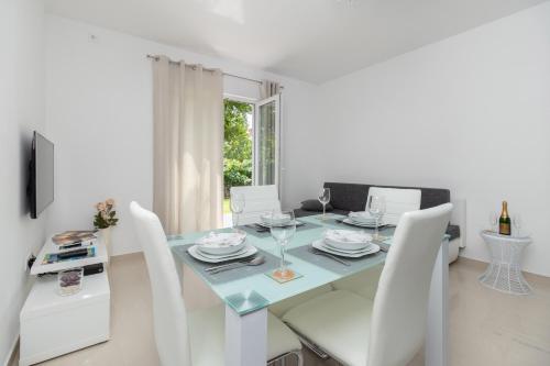 Apartments Peca — 4-Star Luxury Hotel in Zadar, Croatia