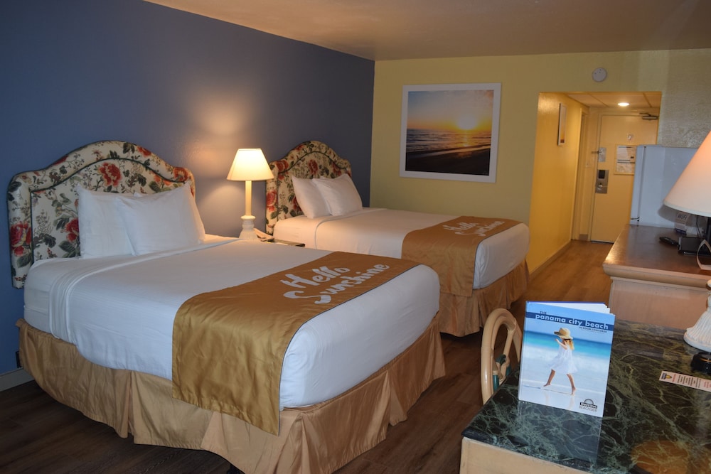 Days Inn by Wyndham Panama City Beach Beachfront Resort - photo 12