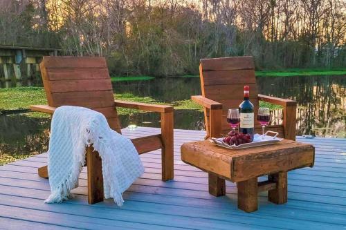 Governor S Creek Waterfront King Bed W Water View — Green Cove Springs