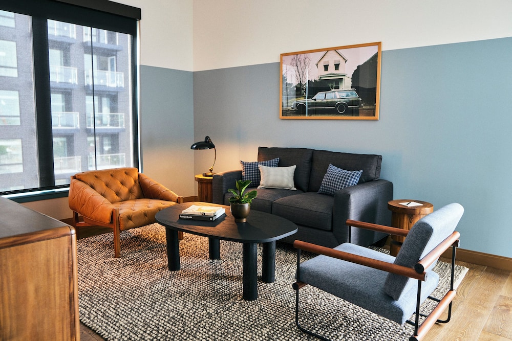 The Junto Hotel - photo 101