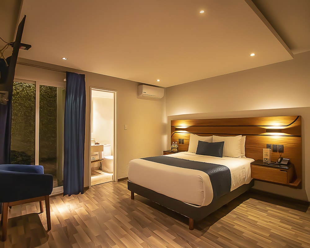 Hotel Boutique Maria — 4-Star Luxury Hotel in Morelia, Mexico