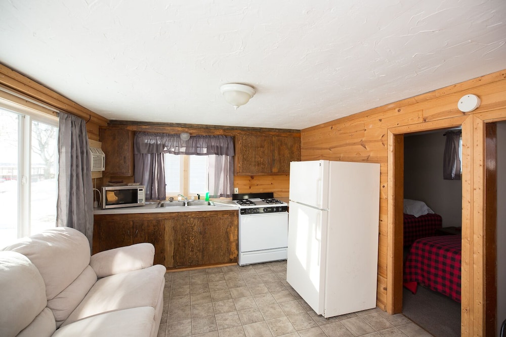 River Bend's Resort - photo 13