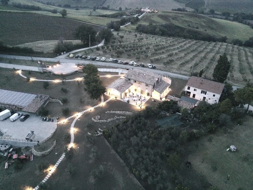 Frantoio L'Olinda — hotel in San Marcello