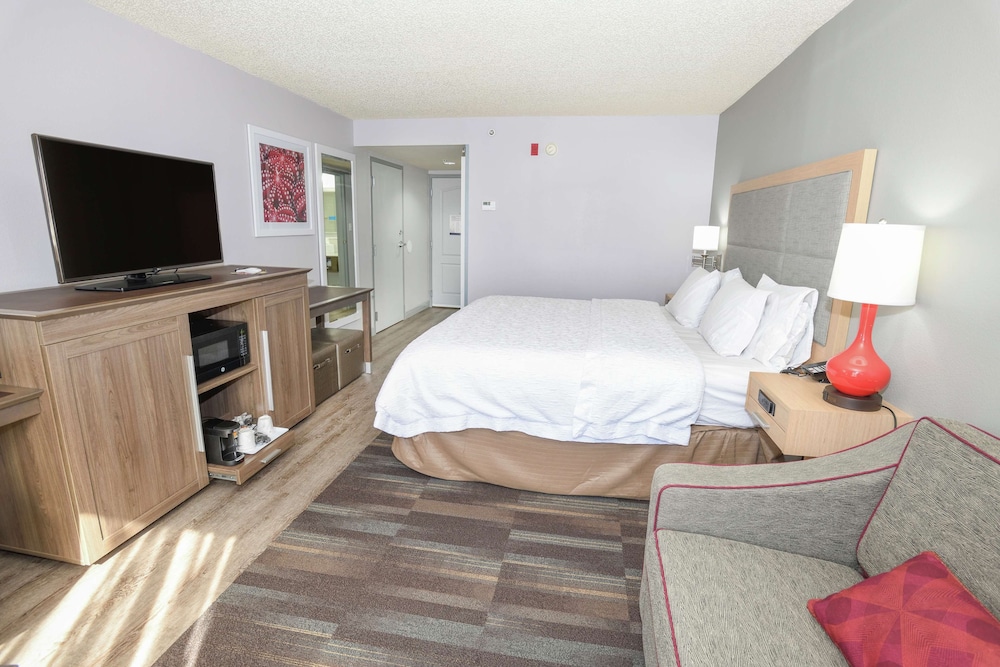 Hampton Inn Jacksonville East Regency Square - photo 5