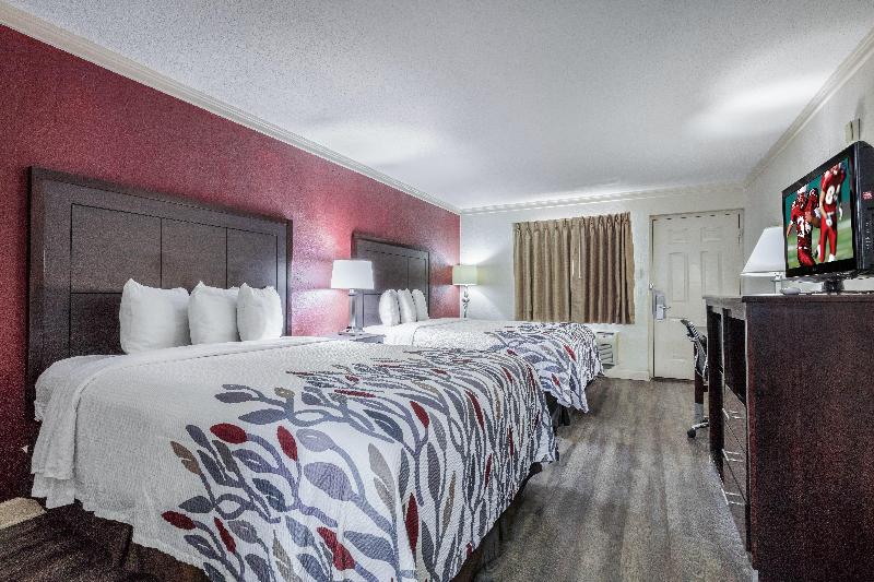 Red Roof Inn Forrest City - photo 10