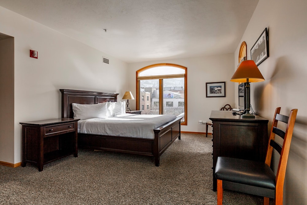 The Caledonian by All Seasons Resort Lodging - photo 28