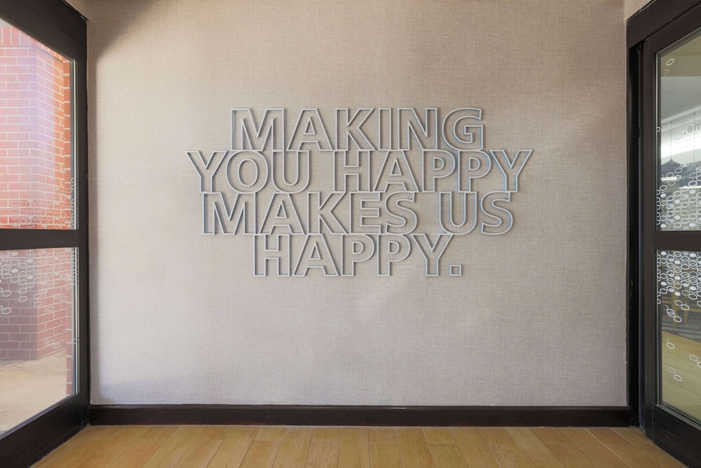 Hampton Inn Raleigh Garner - photo 2