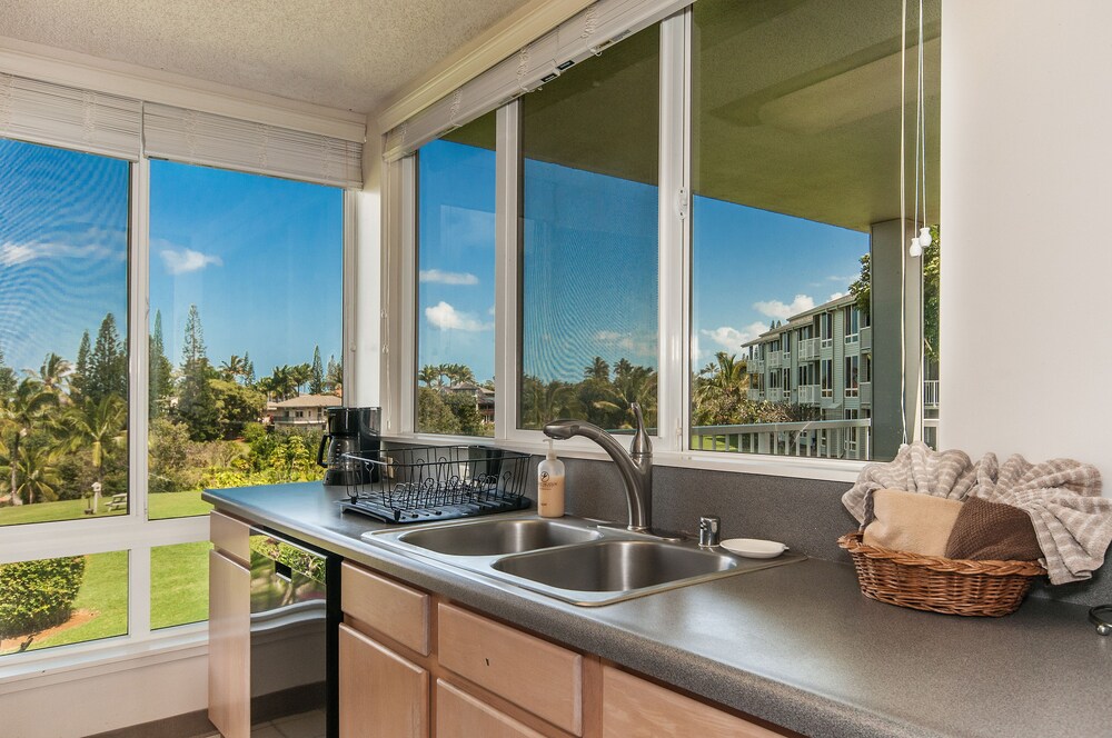 Oceanfront Realty The Cliffs at Princeville - photo 15