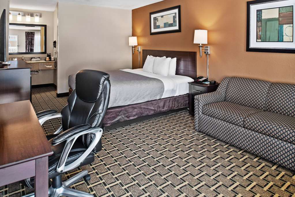 Quality Inn Kingsland - photo 4