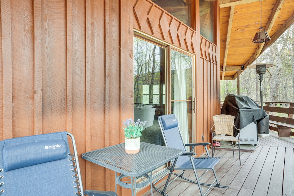 Treehouse style Cabin 1 Mi to Massanutten Resort - photo 15
