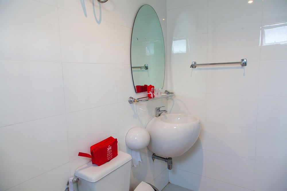 ZEN Rooms Sukhumvit 18