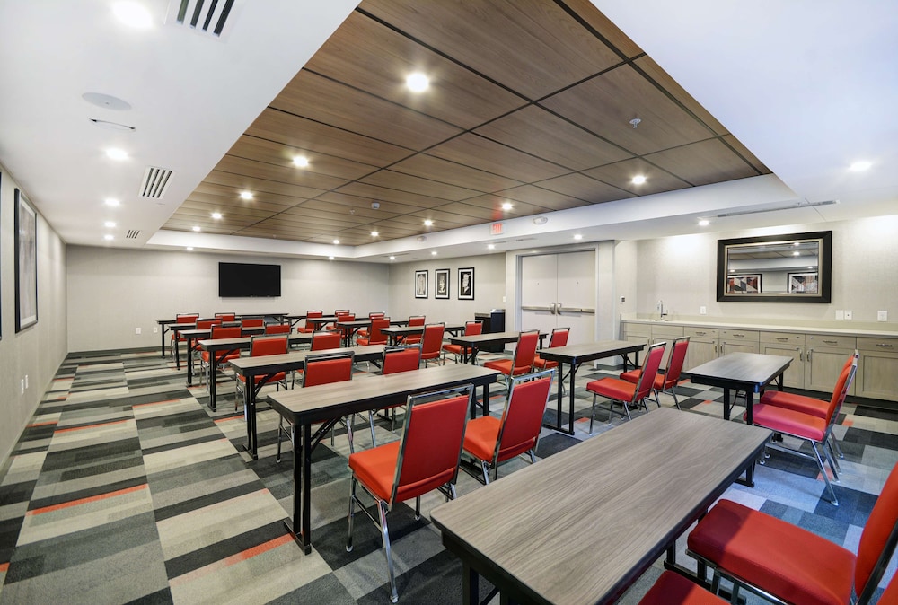 Homewood Suites by Hilton Athens Downtown University Area - photo 36