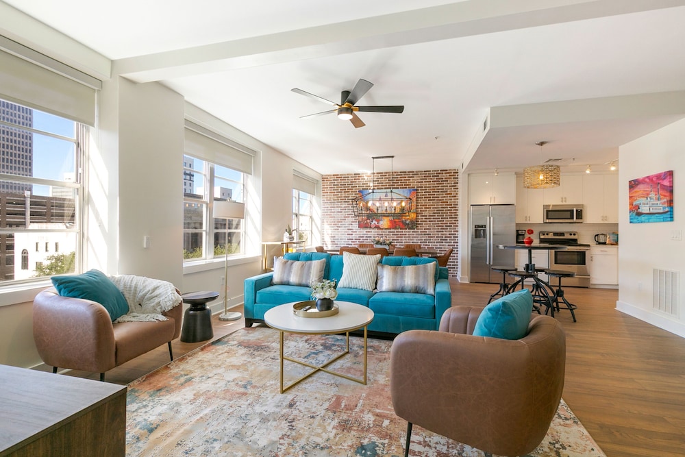 Fully Furnished 4 Bedroom Condo in NOLA Unit 515 — 4-Star Luxury Hotel in New Orleans, United States
