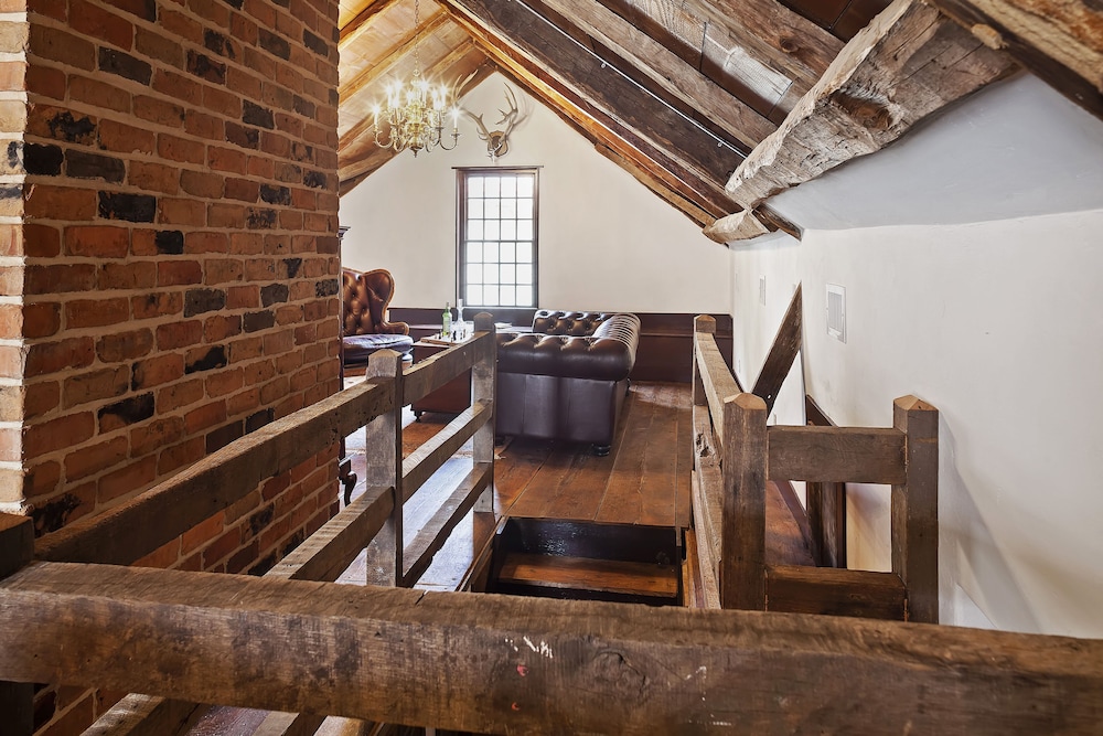 Printmaker's Inn - photo 38